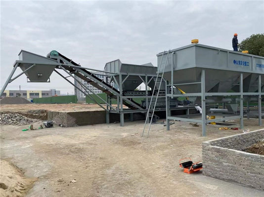 Компьютеризированное мобильное оборудование смешивая завода 120KW почвы с горизонтальным ящиком цемента